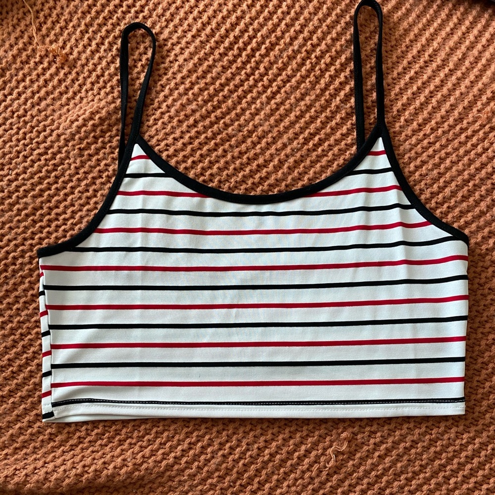 Stripped top